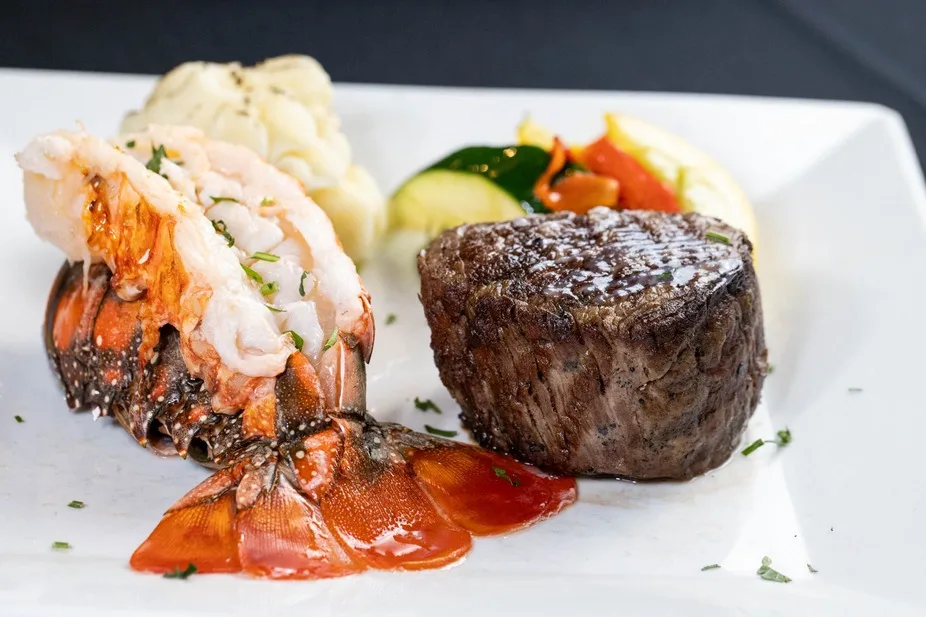 Filet mignon with lobster tail